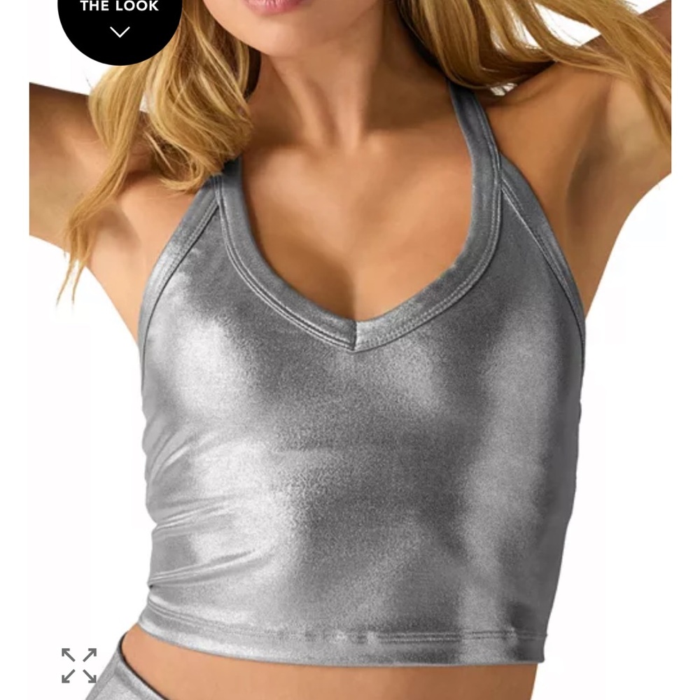 Beyond Yoga on the up cropped tank in liquid Silver NWOT